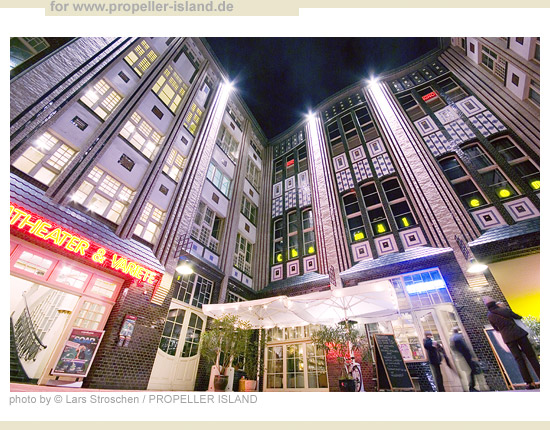 My Berlin Photos Berlin at NIGHT camaeleon varietee